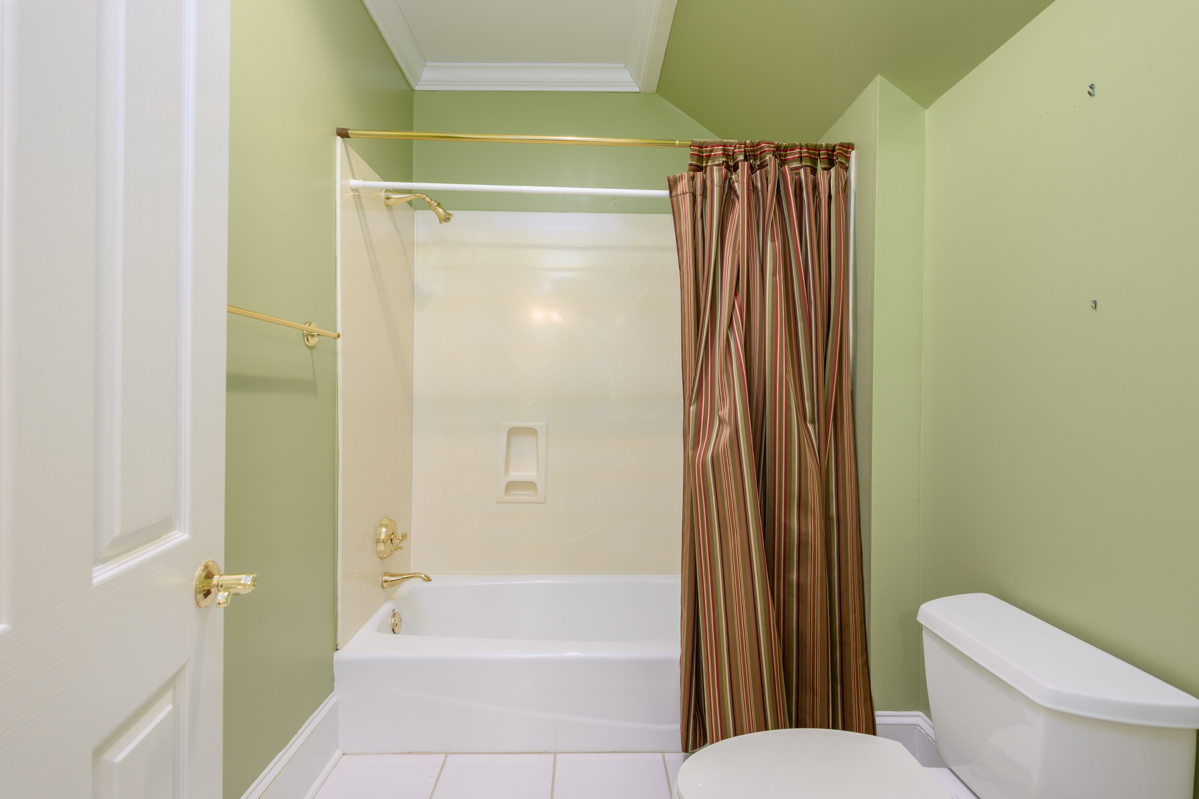 273 Reynolds Drive image 33